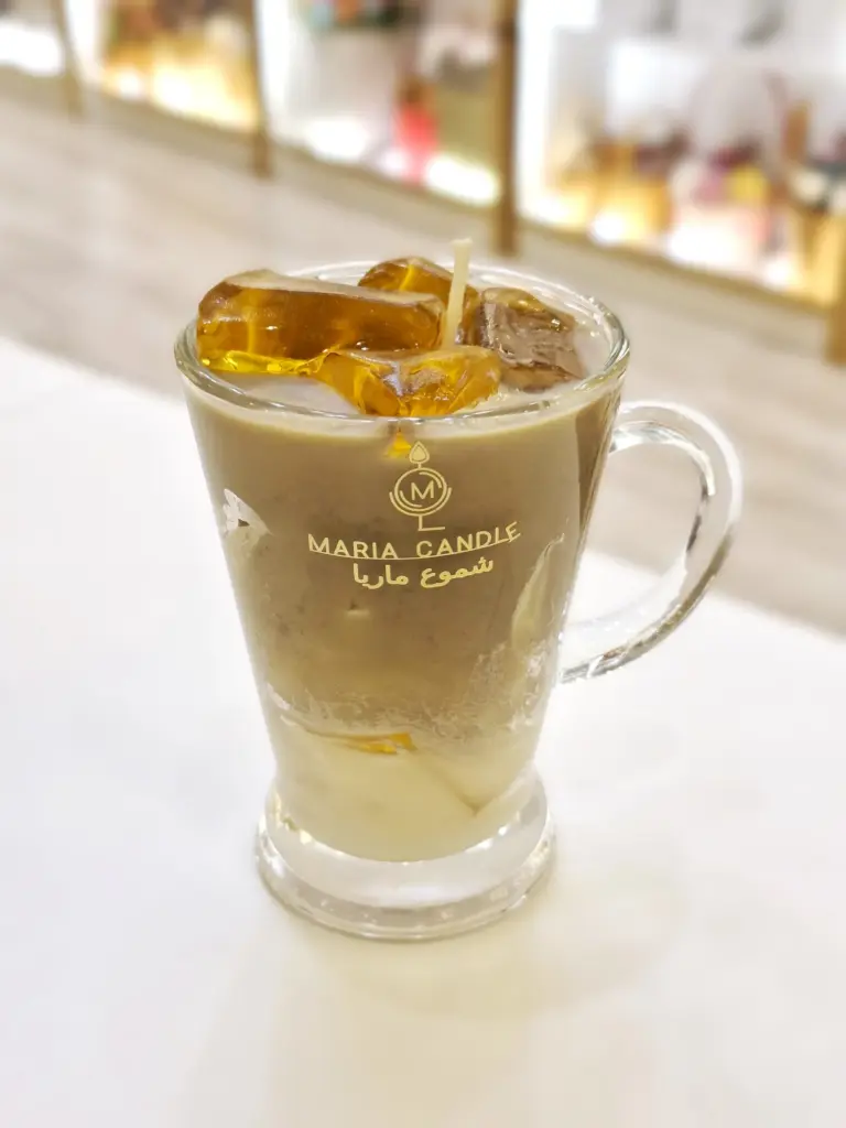 Milkshake with Ice Cubes candle شمعة خليط الحليب مع مكعبات الثلج (Mocha)