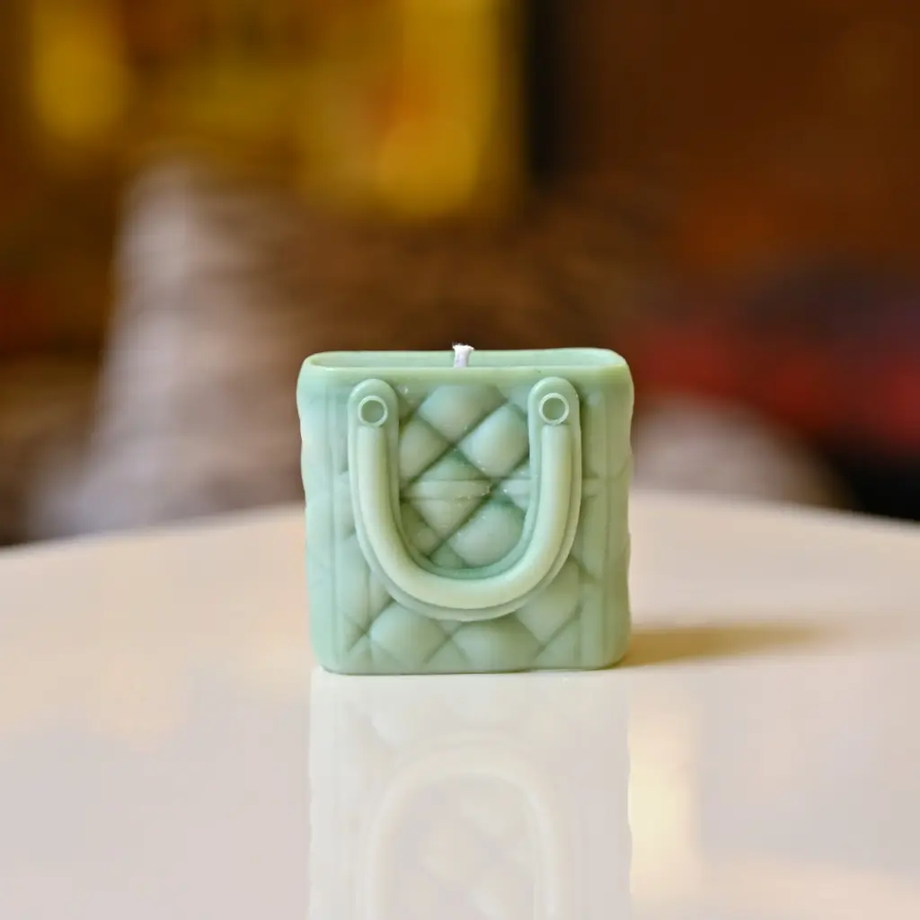 bag candle small شمعة حقيبة صغيرة