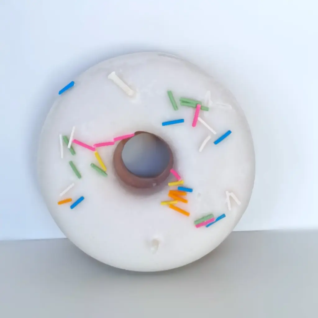 Donuts candle شمعة دونات