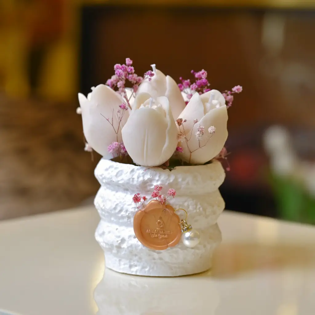 Bride Flower Ceramic Pot Candle شمعة العروس زهور جرة سيراميك (Wavy)