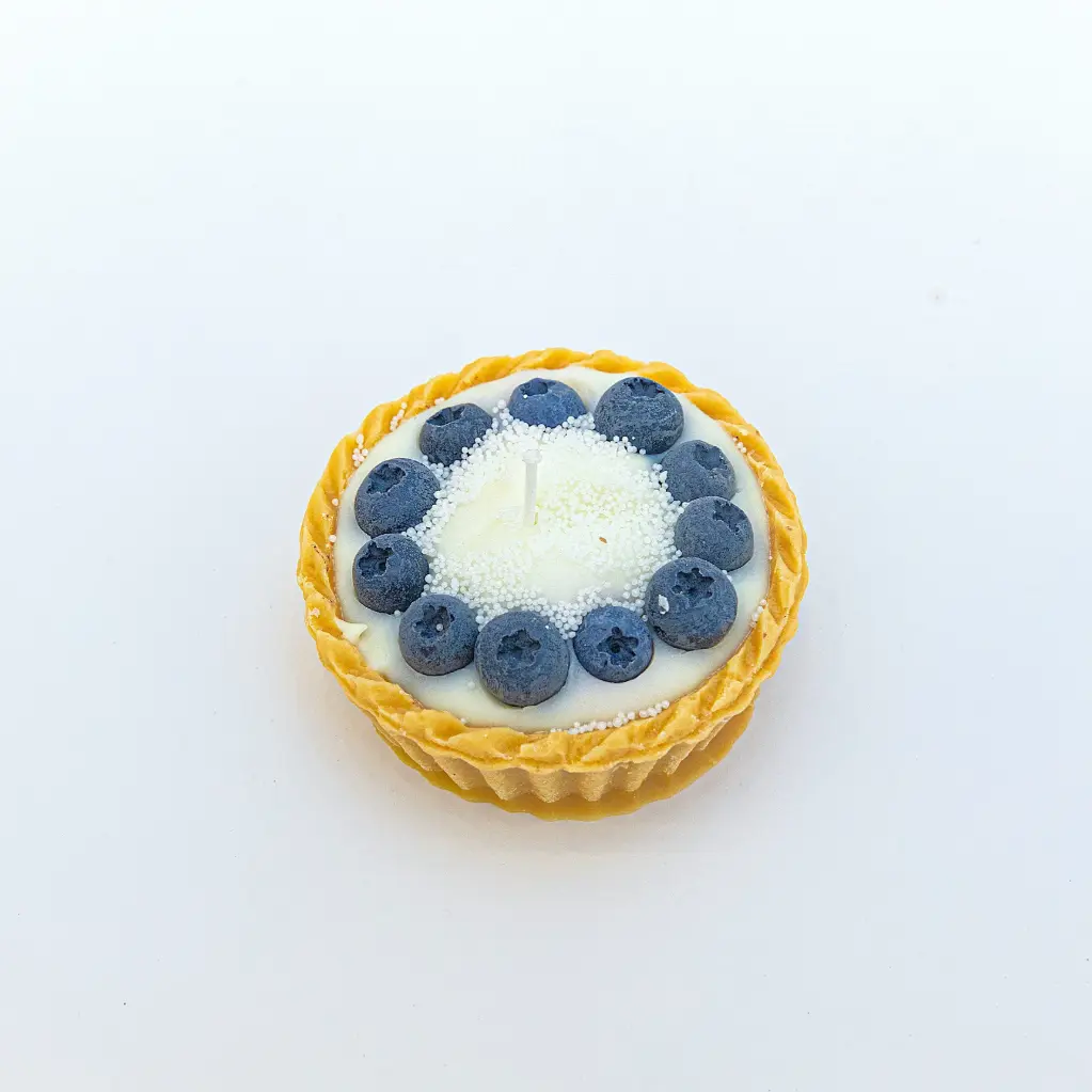 Blueberry tart candle شمعة تارت التوت الأزرق