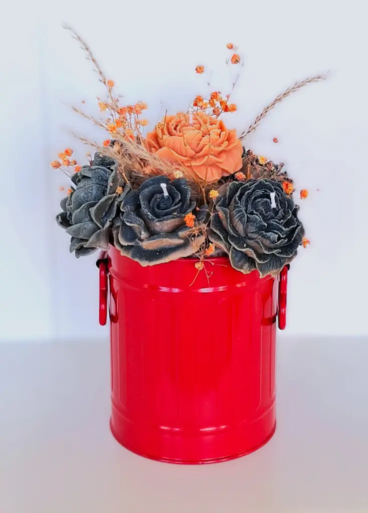Metal Flower Bouquet Candle شمعة باقة زهور معدنية