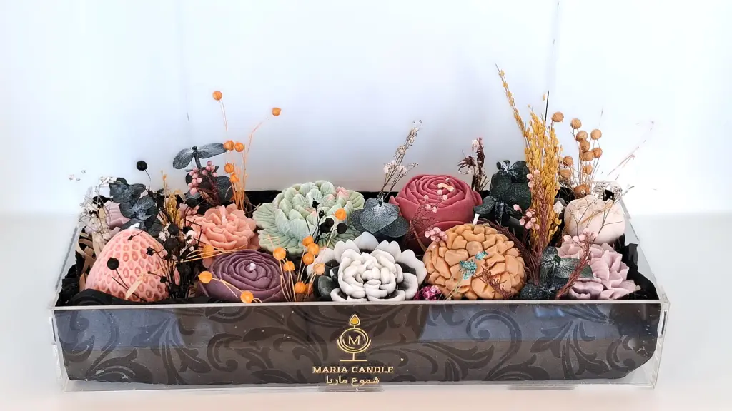 Rectangular box of flower candle شمعة صندوق زهور مستطيل