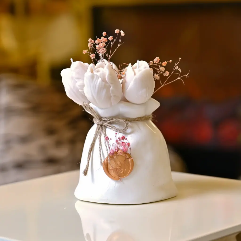 Bride Flower Ceramic Pouch Candle شمعة العروس زهور كيس سيراميك