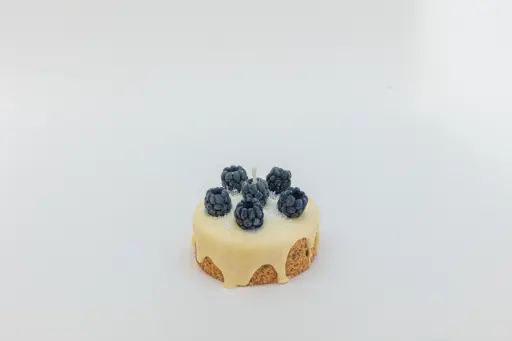 MINI BLUEBERRY TART CANDLE